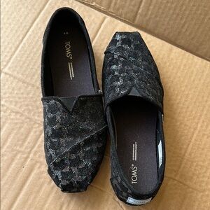 Toms Sparkling Black Cat Slip-ons